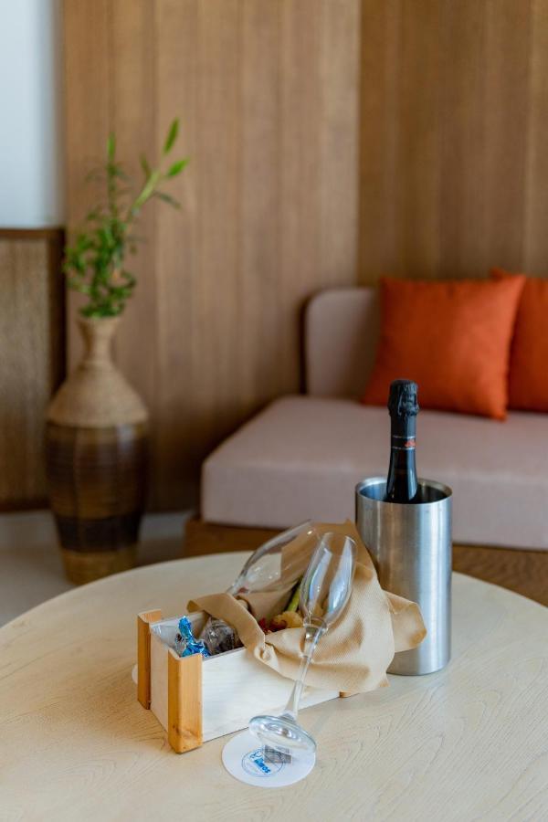 Minos Ambassador Suites&Spa - Adults only Rethymno Exterior foto
