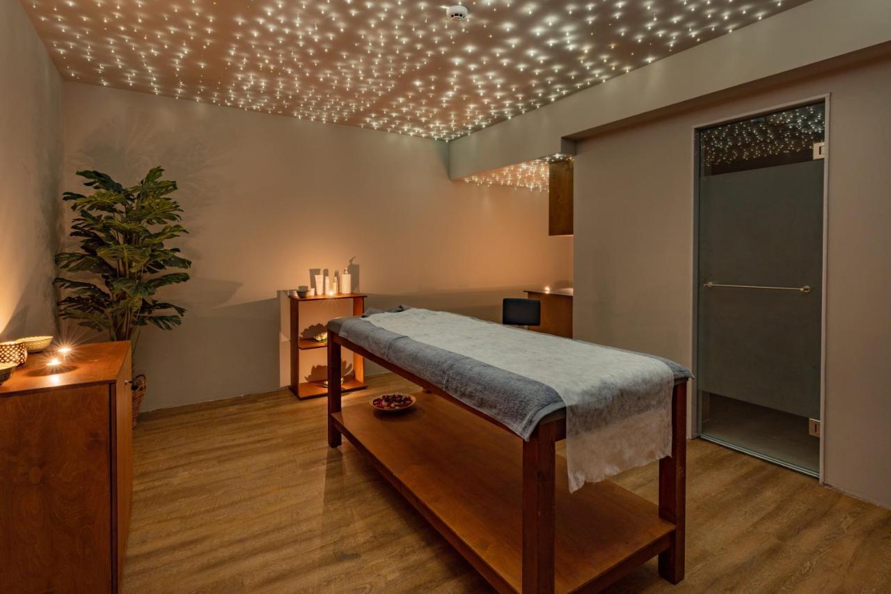 Minos Ambassador Suites&Spa - Adults only Rethymno Exterior foto
